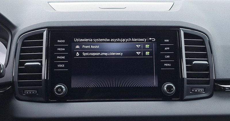 Skoda Karoq cena 164950 przebieg: 9, rok produkcji 2024 z Białogard małe 781